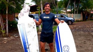 surf board broke in costa rica